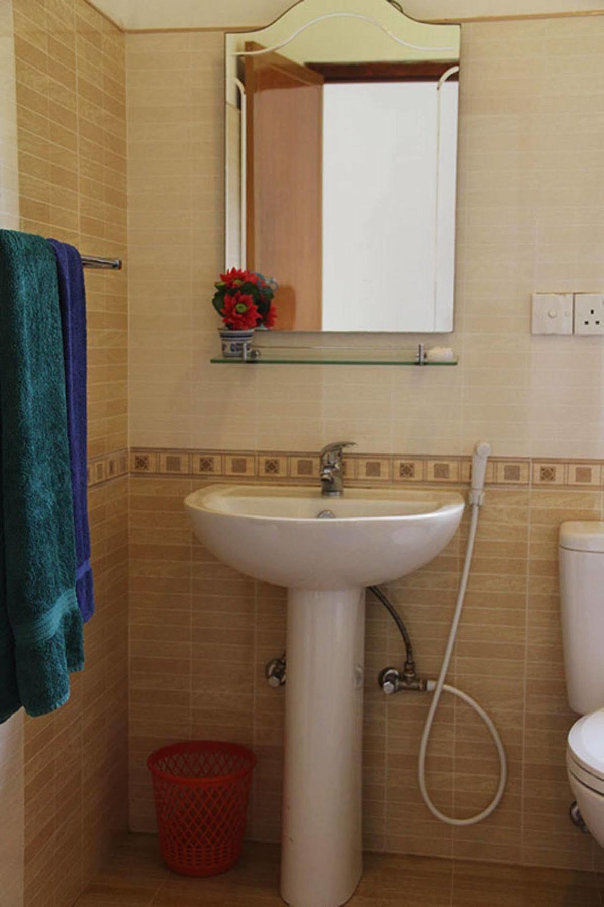 Hotel Red Rose Негомбо Экстерьер фото